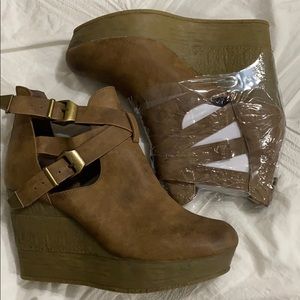 Brown Sbicca Booties